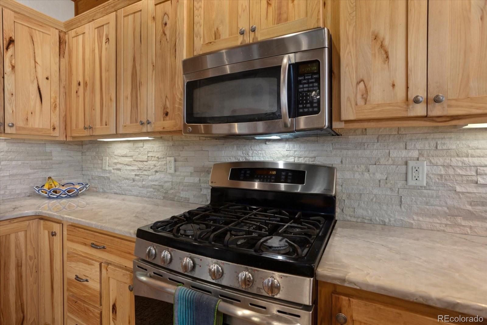 1100 E Sabeta Avenue