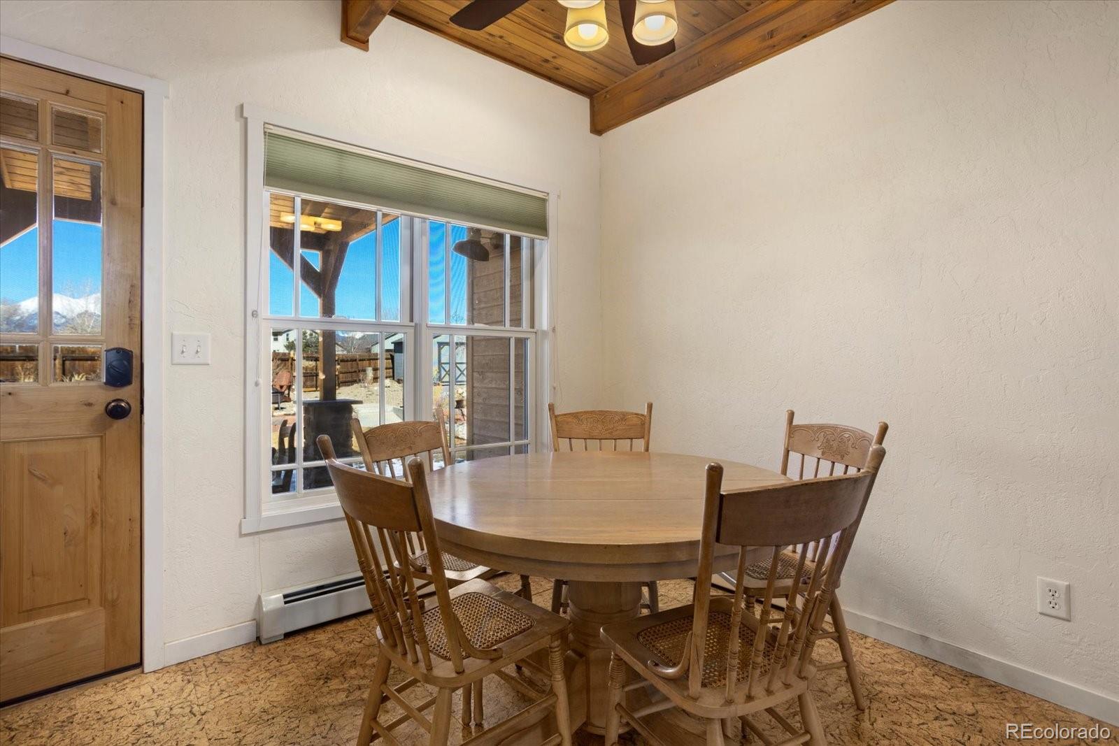 1100 E Sabeta Avenue