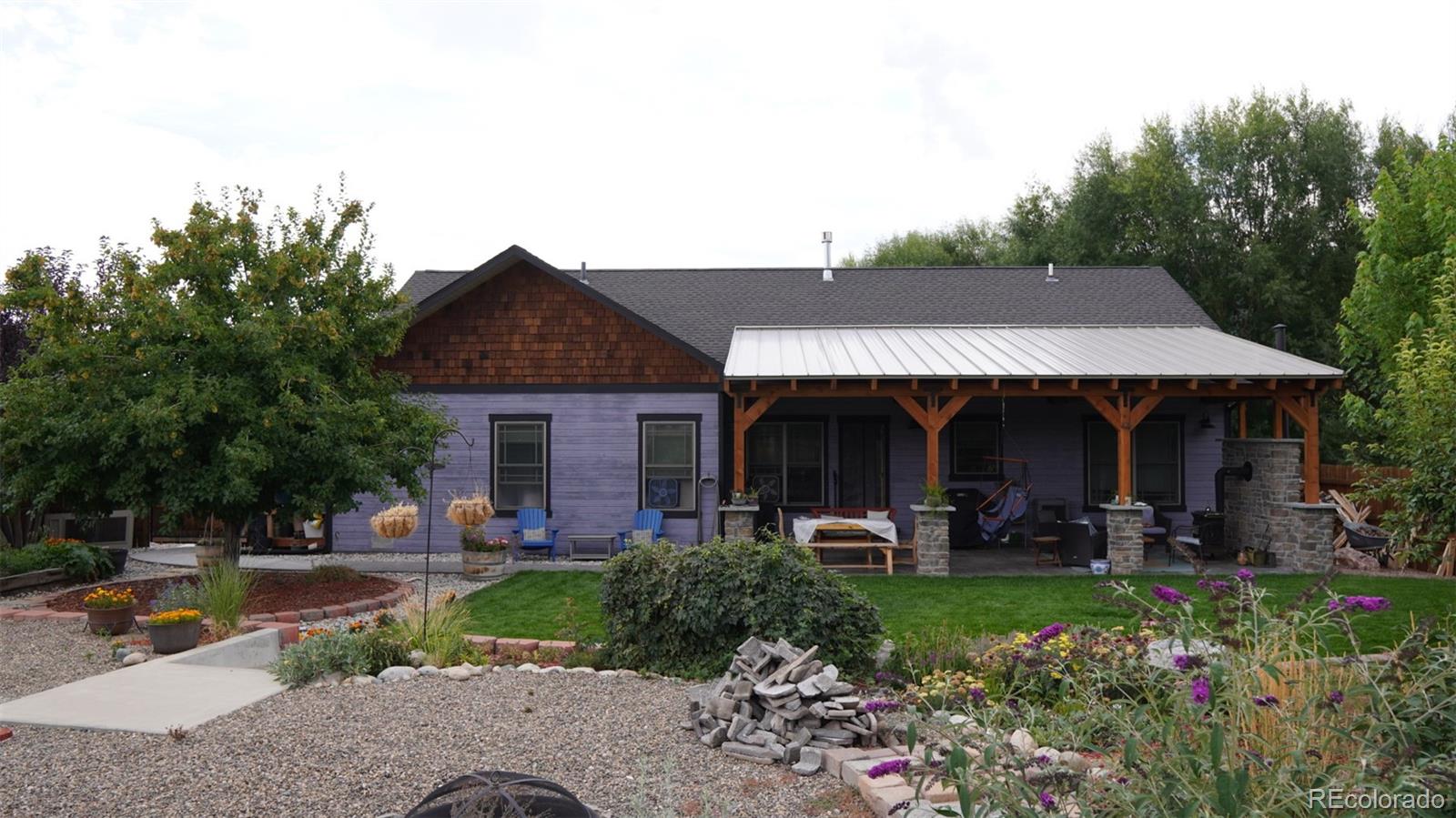 1100 E Sabeta Avenue