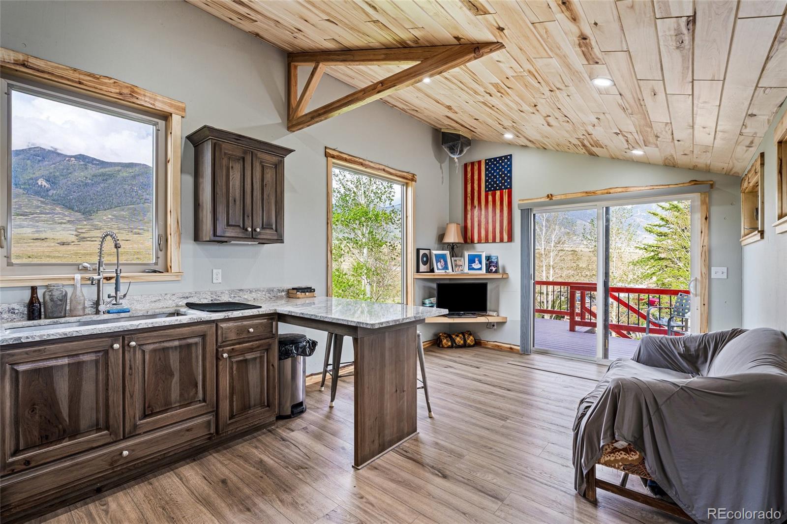 60248 County Road Ll57