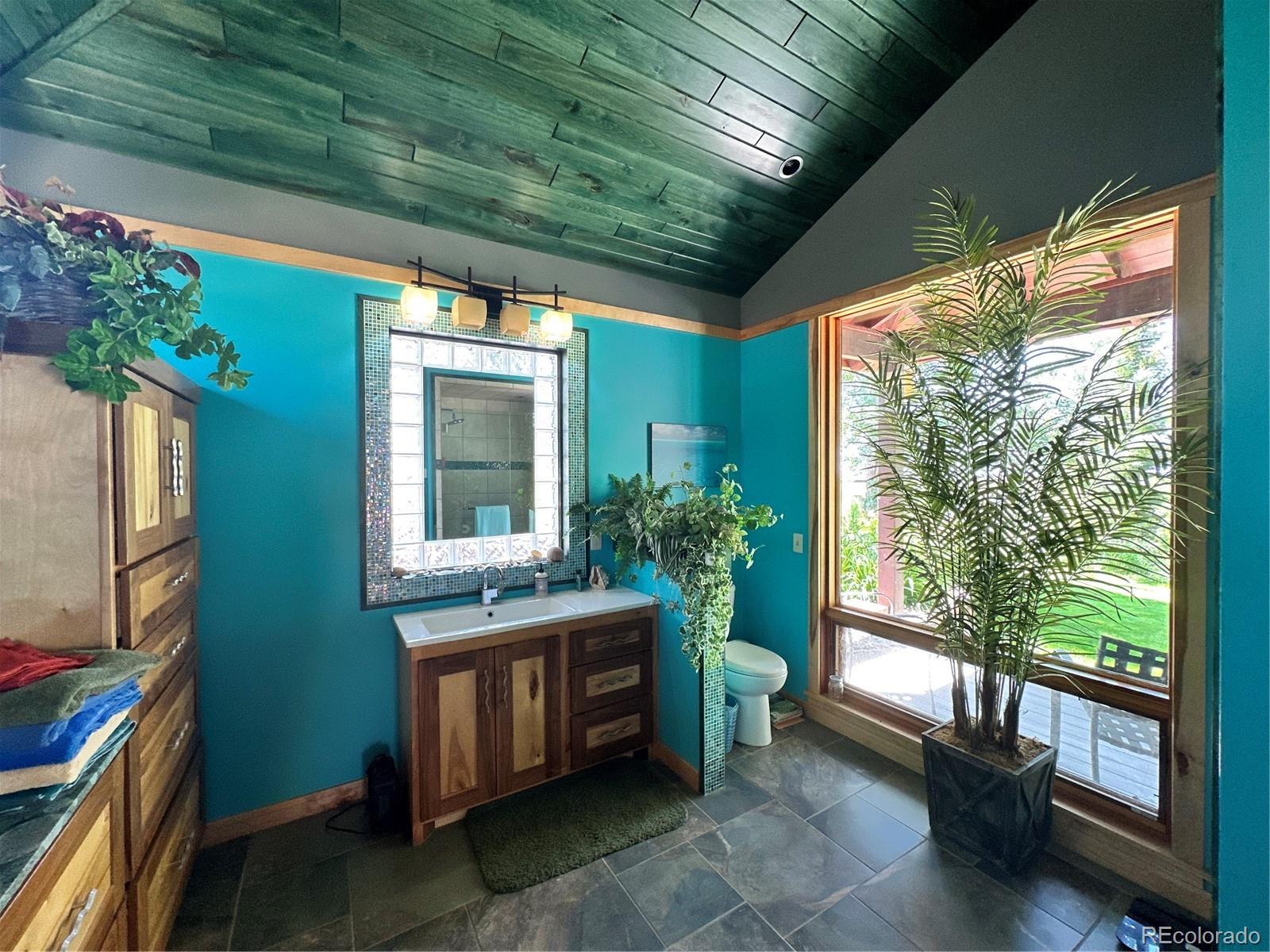 60248 County Road Ll57