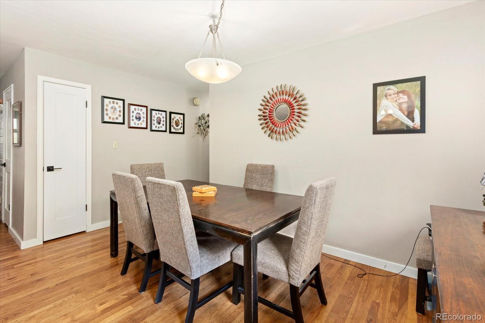 325 E 11th Street