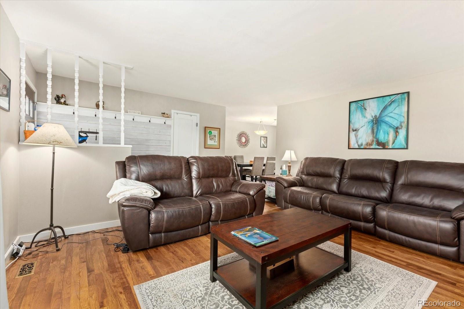 325 E 11th Street