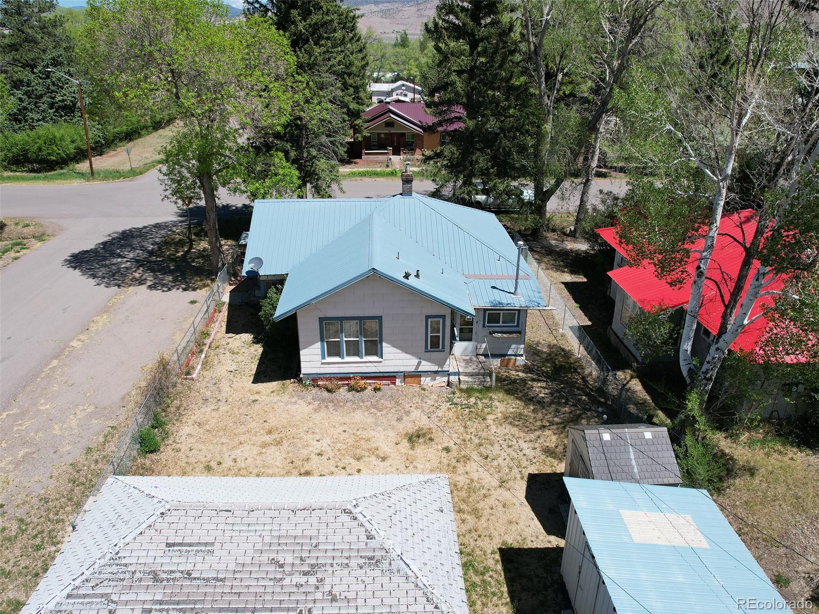 400 7th Street