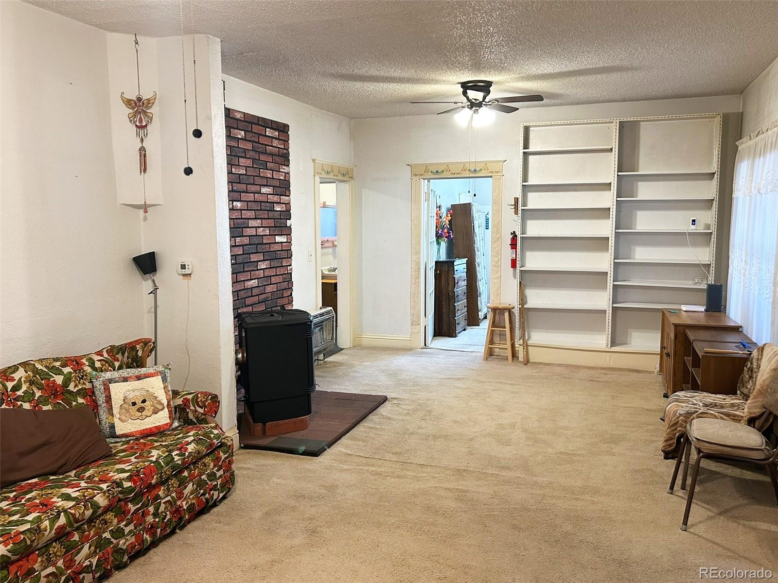 400 7th Street