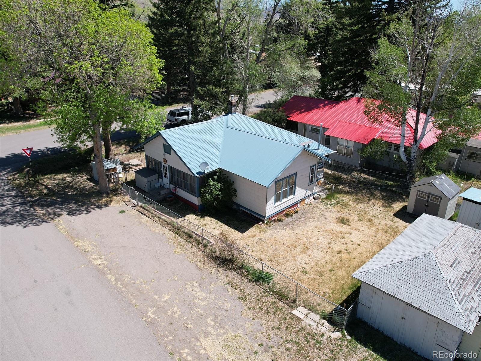 400 7th Street