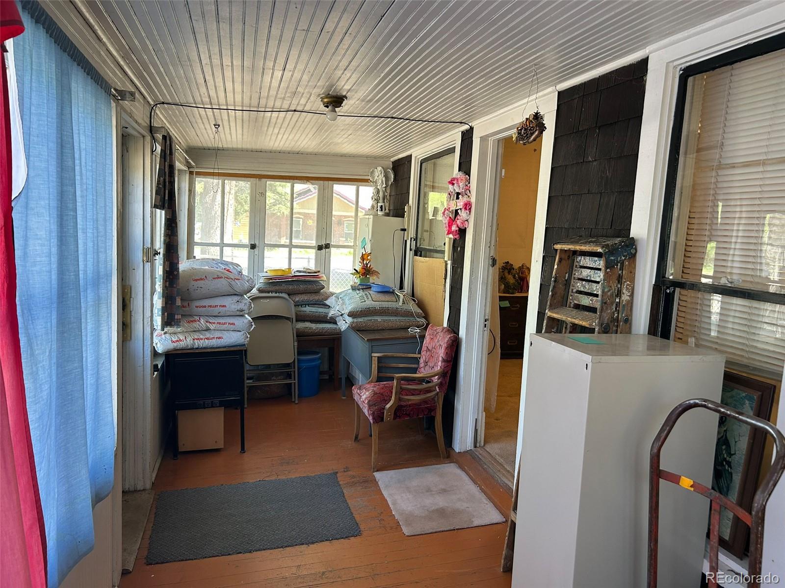 400 7th Street