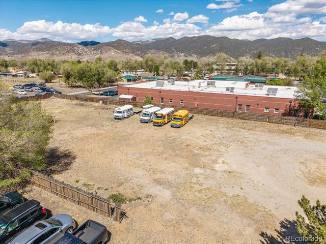 7335 W US Highway 50