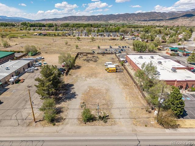 7335 W US Highway 50
