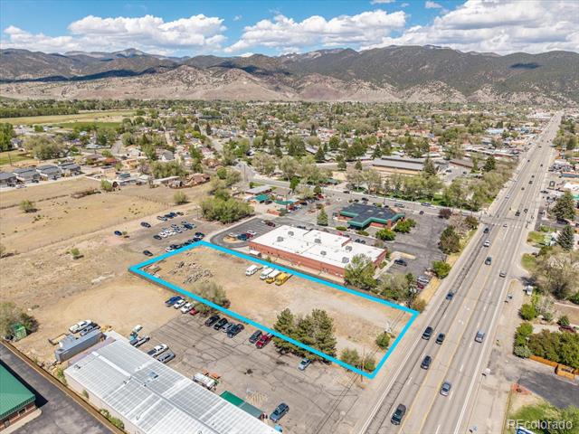 7335 W US Highway 50