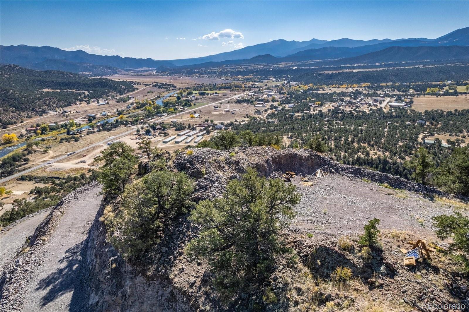7816 US Hwy 50