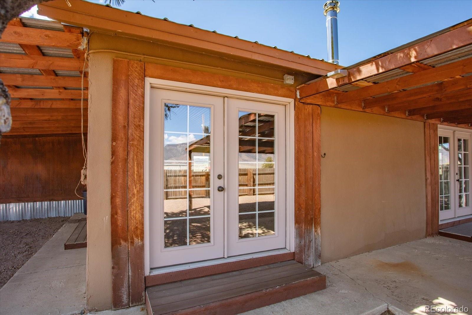 33931 Highway 285