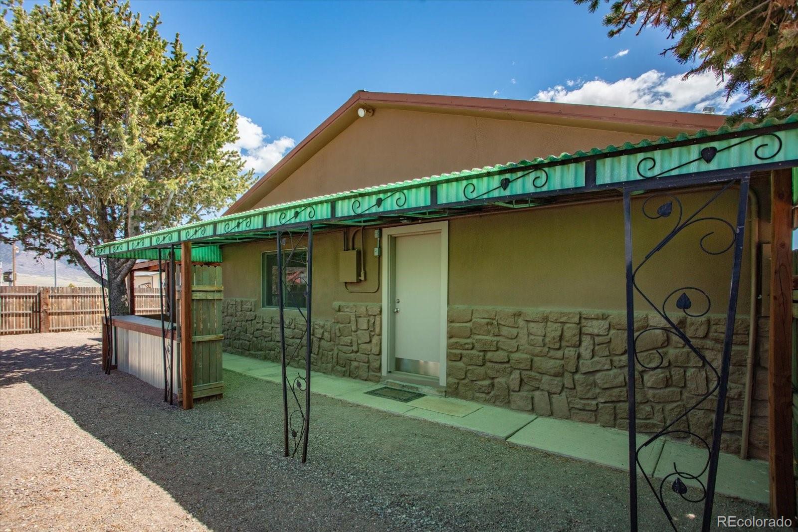 33931 Highway 285