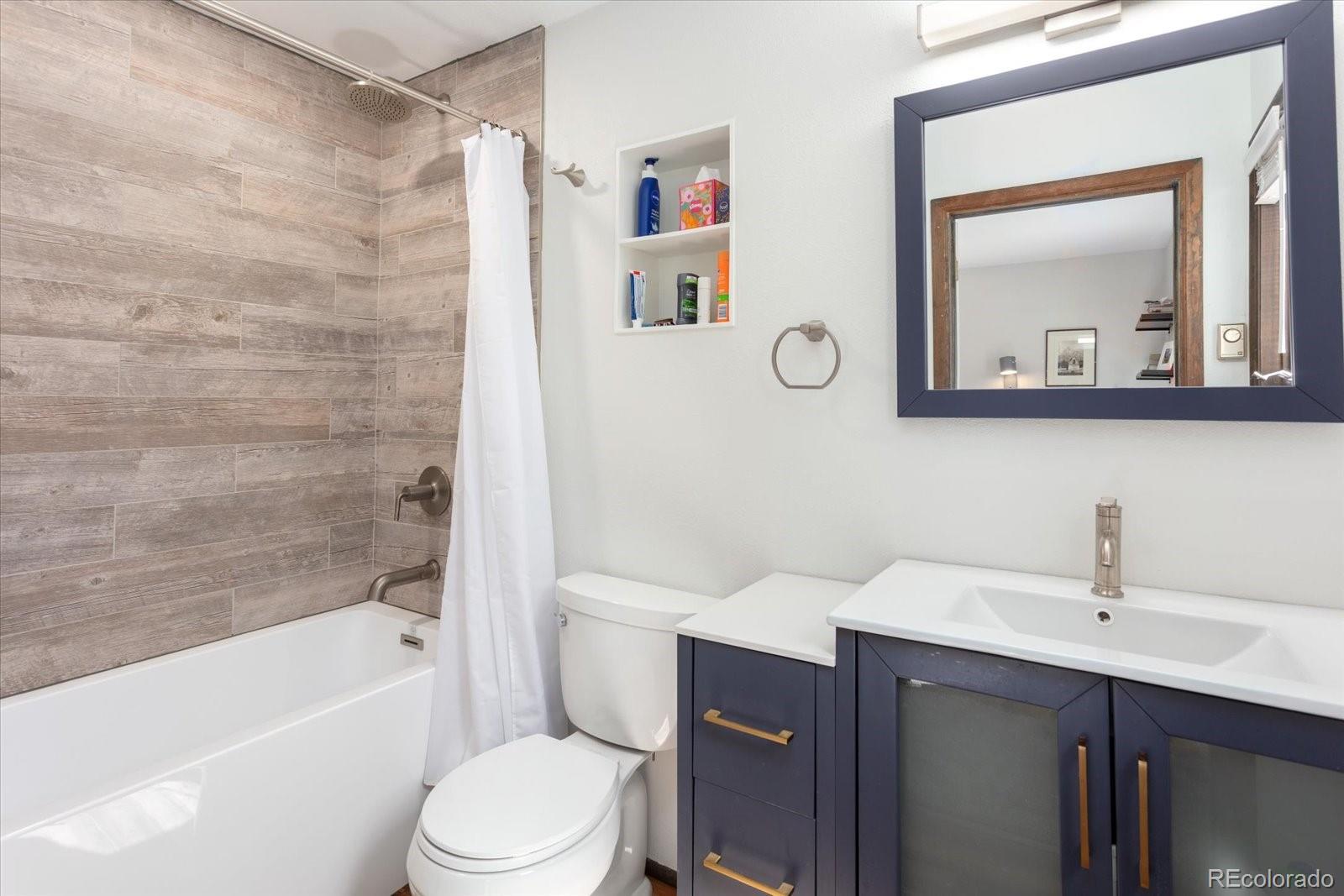 18898 Monte Escondido Court