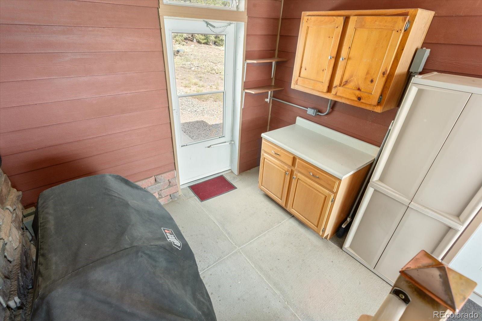 163 Holiday Hills Boulevard