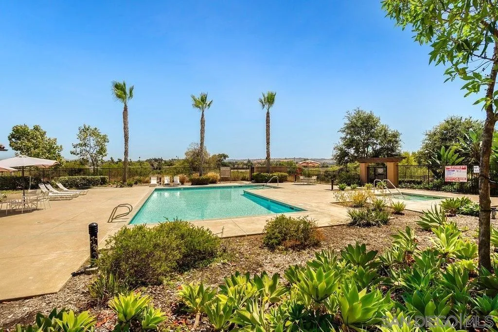 5085 Cascade Way Unit 102