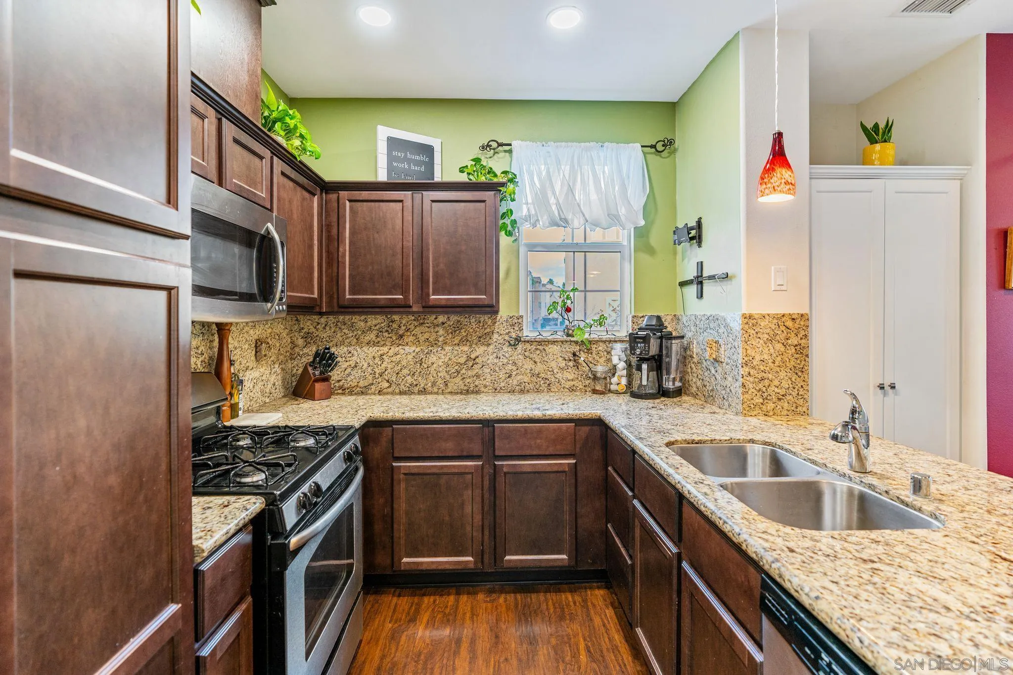 5085 Cascade Way Unit 102