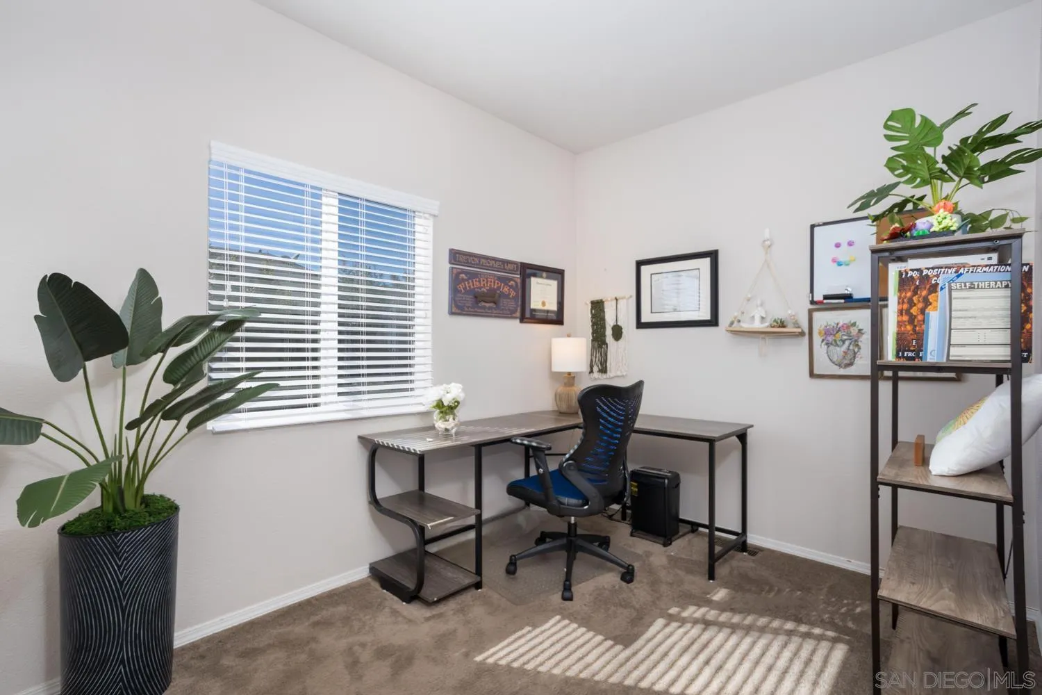 100 Woodlawn Unit 34