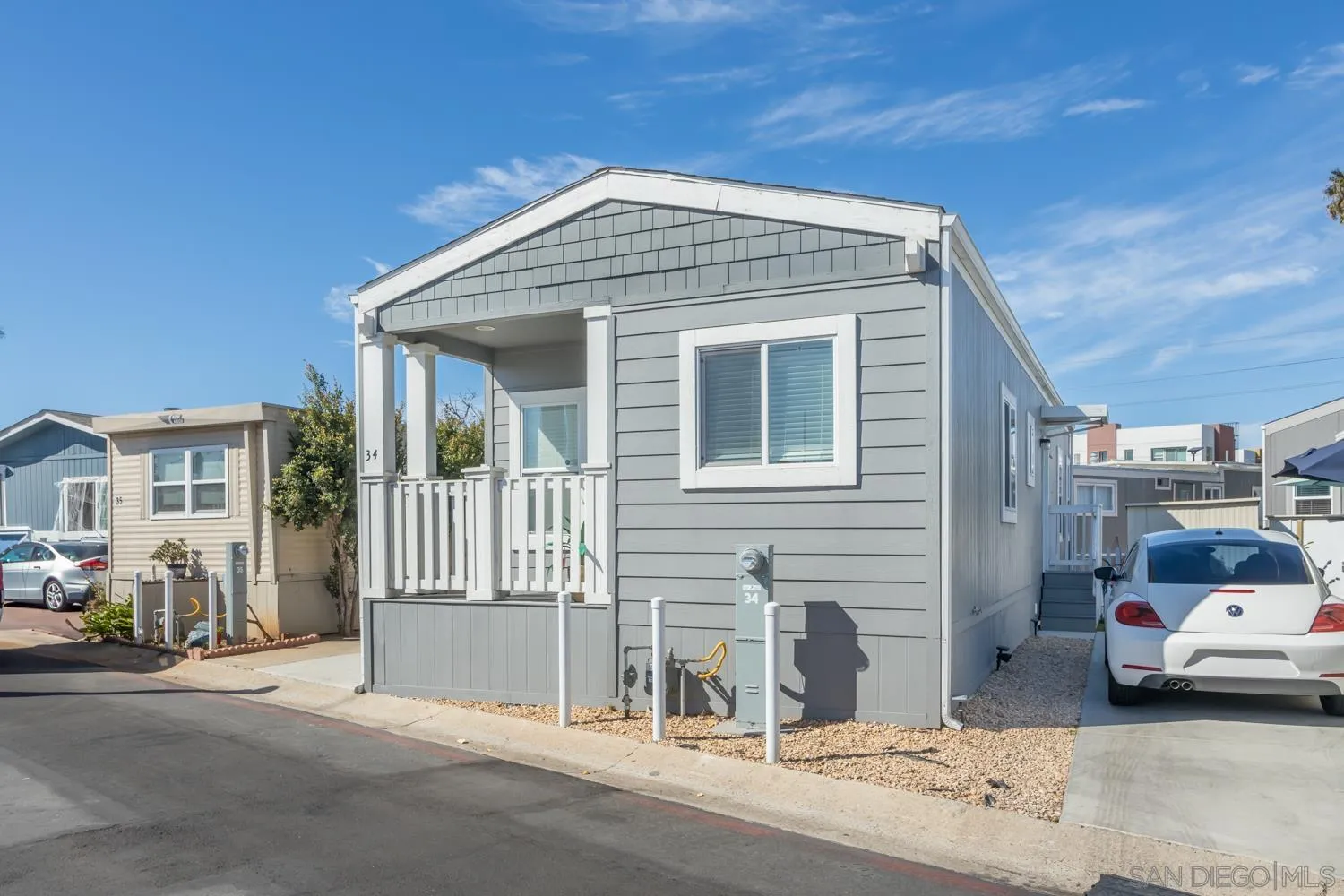 100 Woodlawn Unit 34