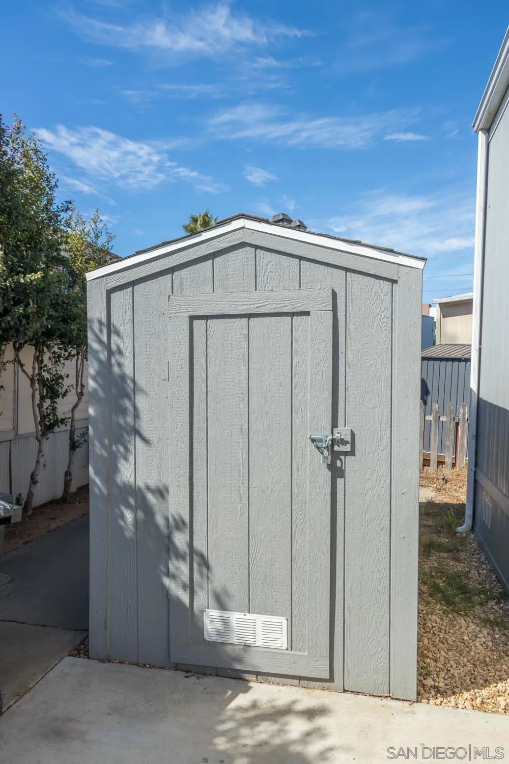 100 Woodlawn Unit 34