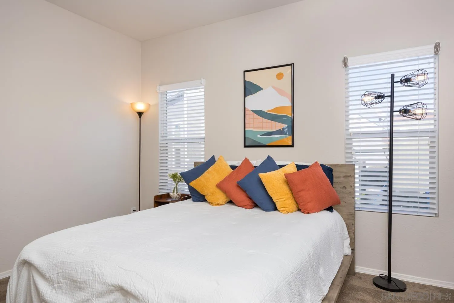 100 Woodlawn Unit 34