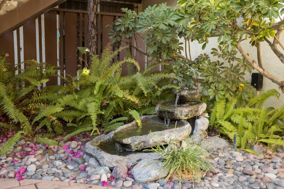 4420 Cleveland Unit 4