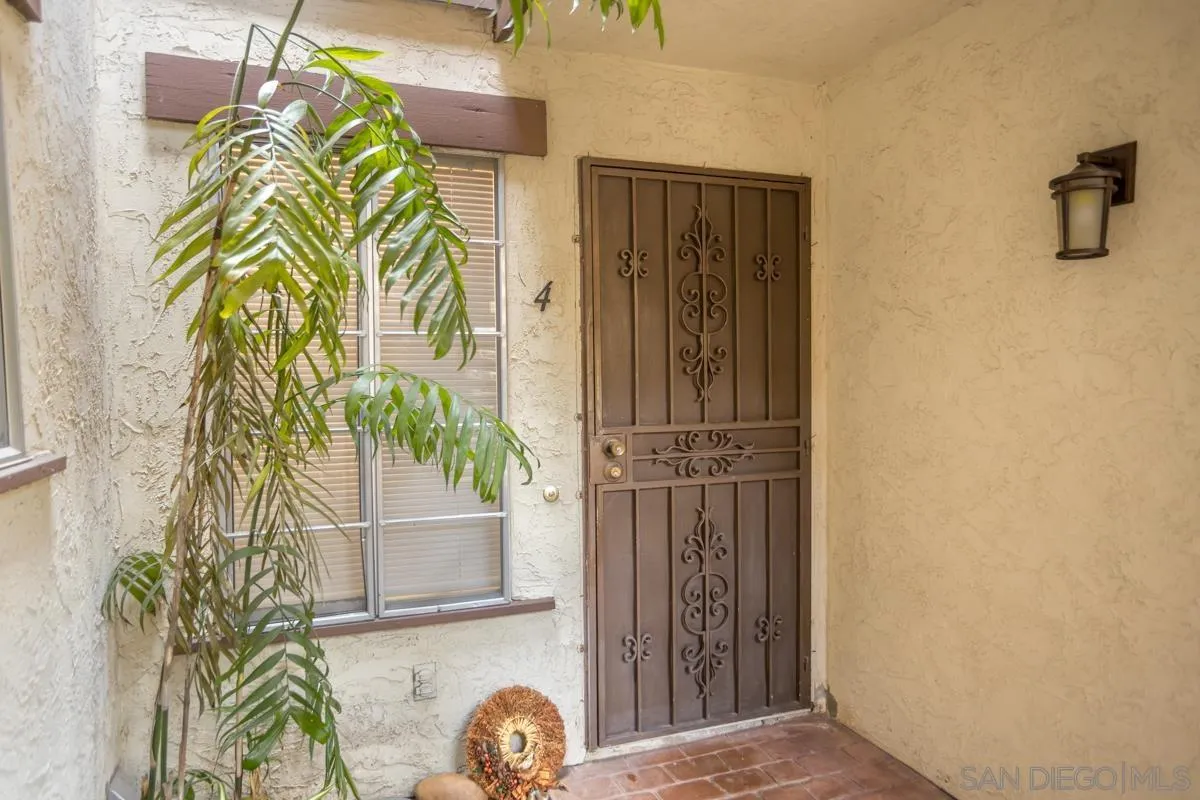 4420 Cleveland Unit 4