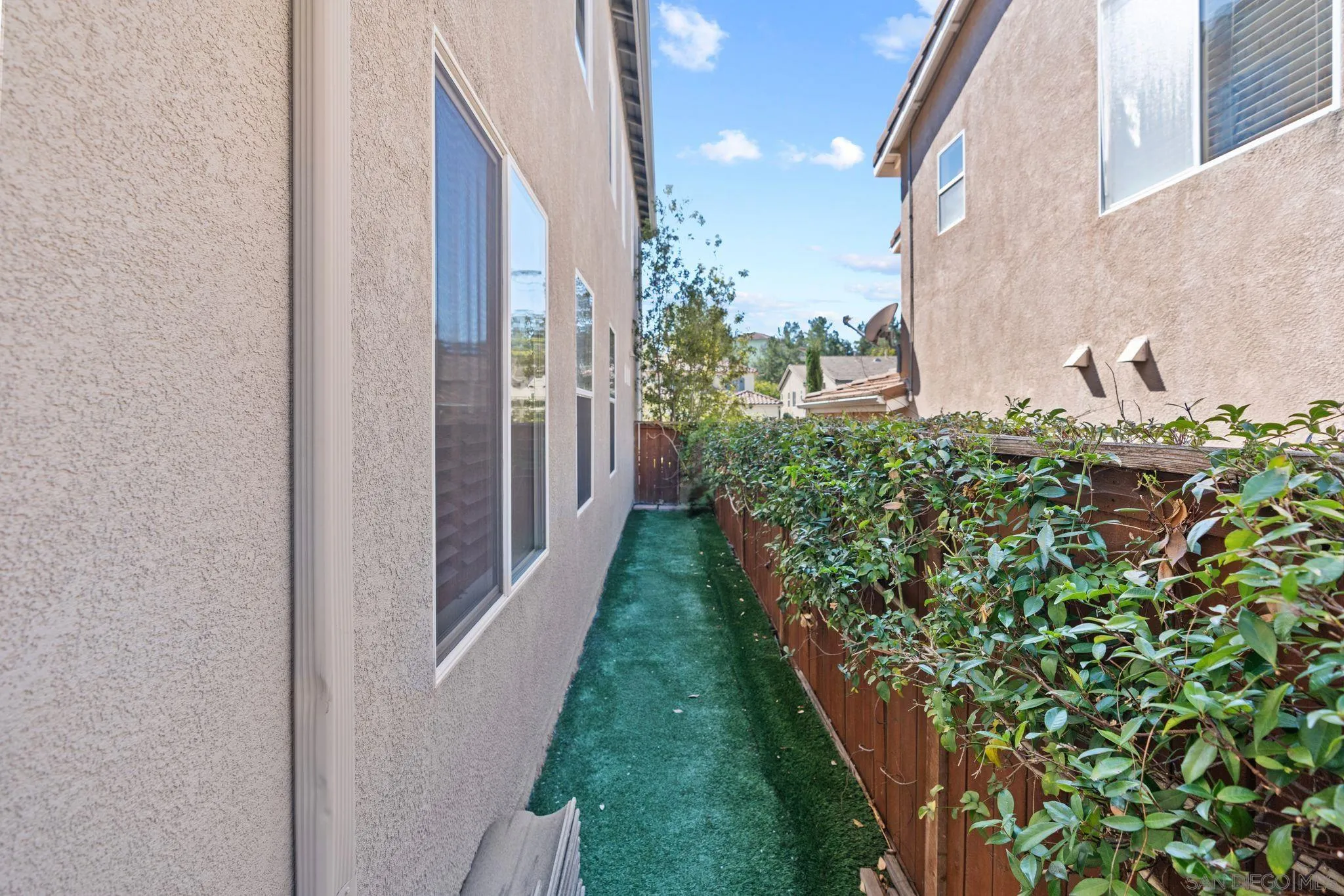 1610 Sagewood Way