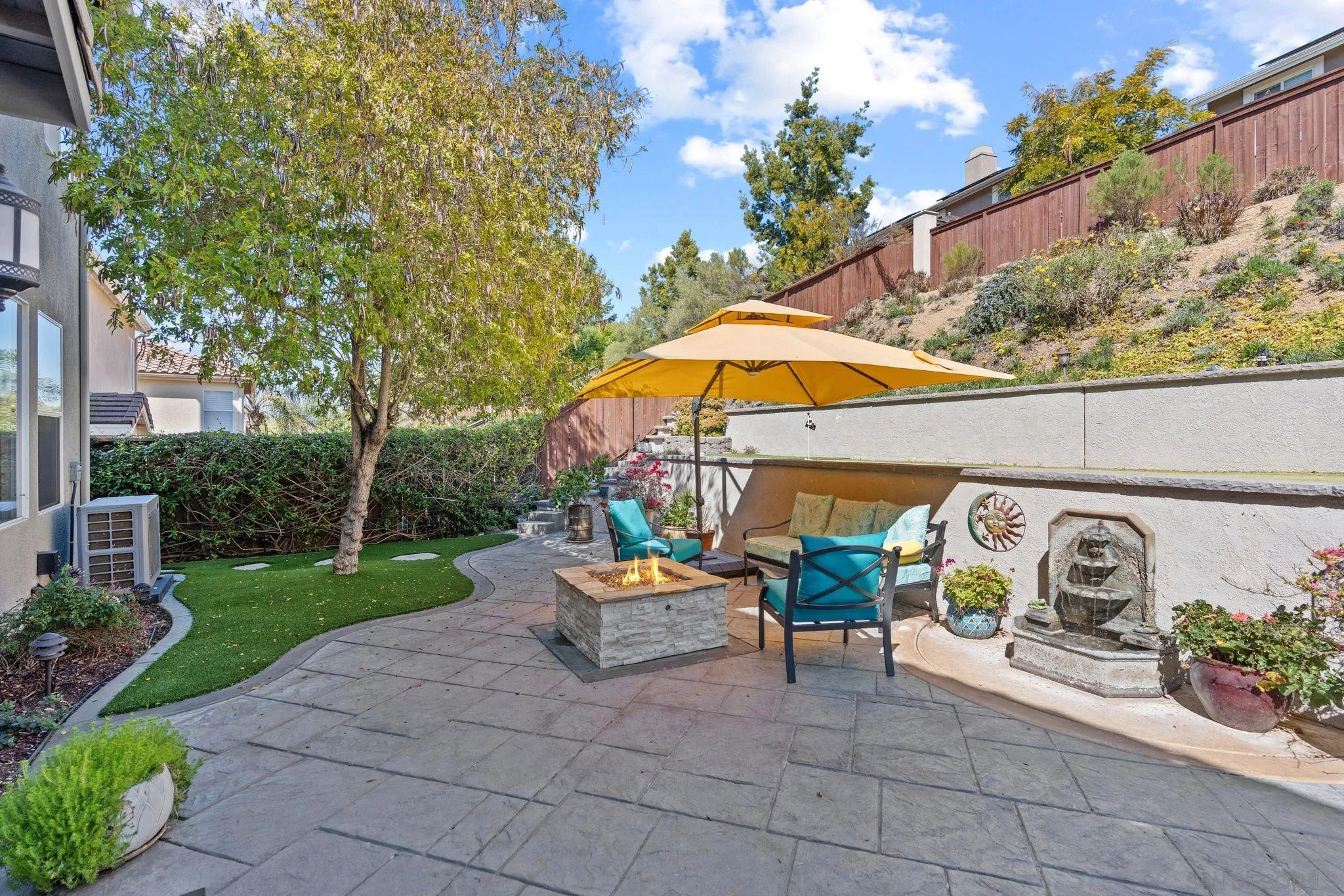 1610 Sagewood Way