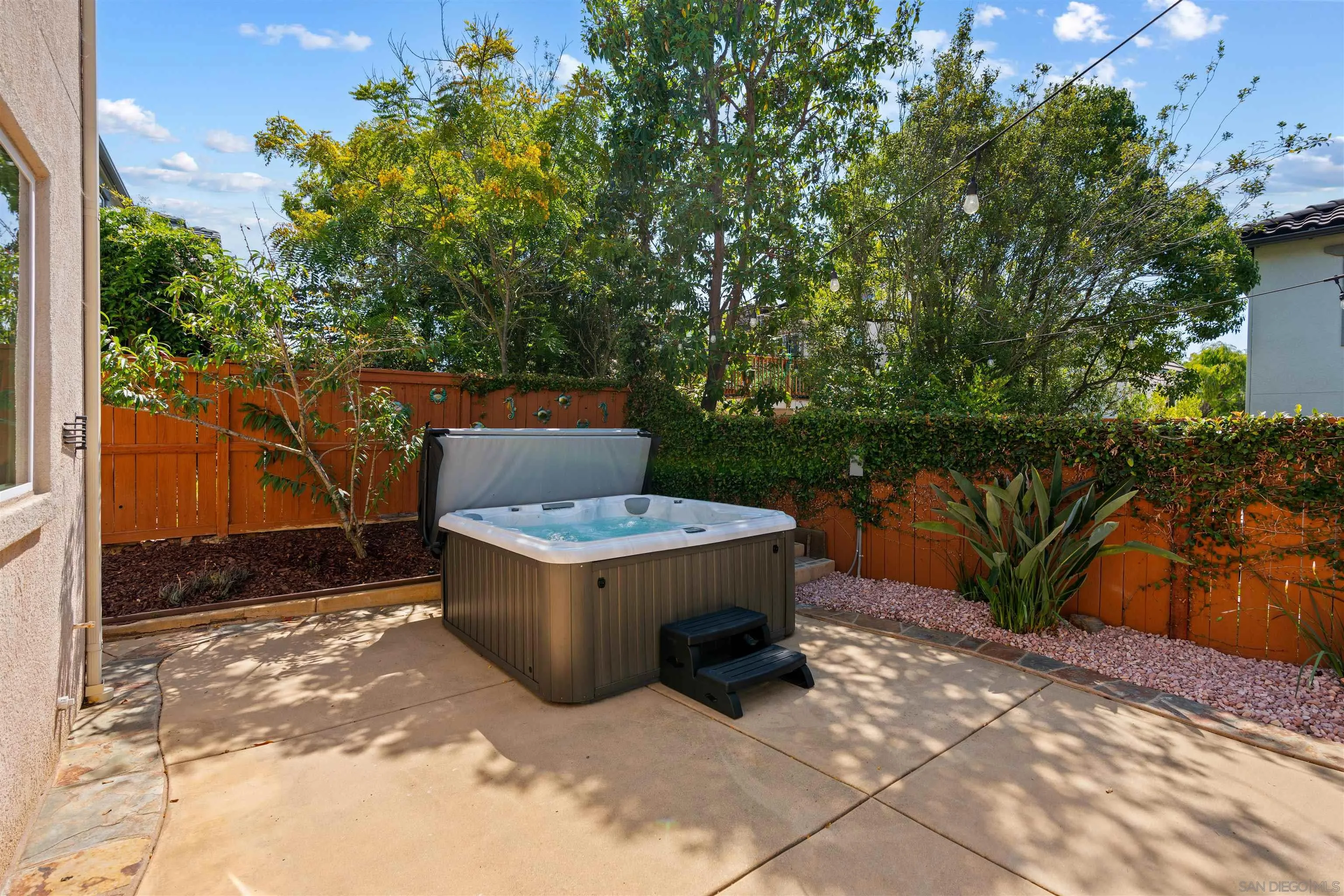 1726 Blue Water Lane