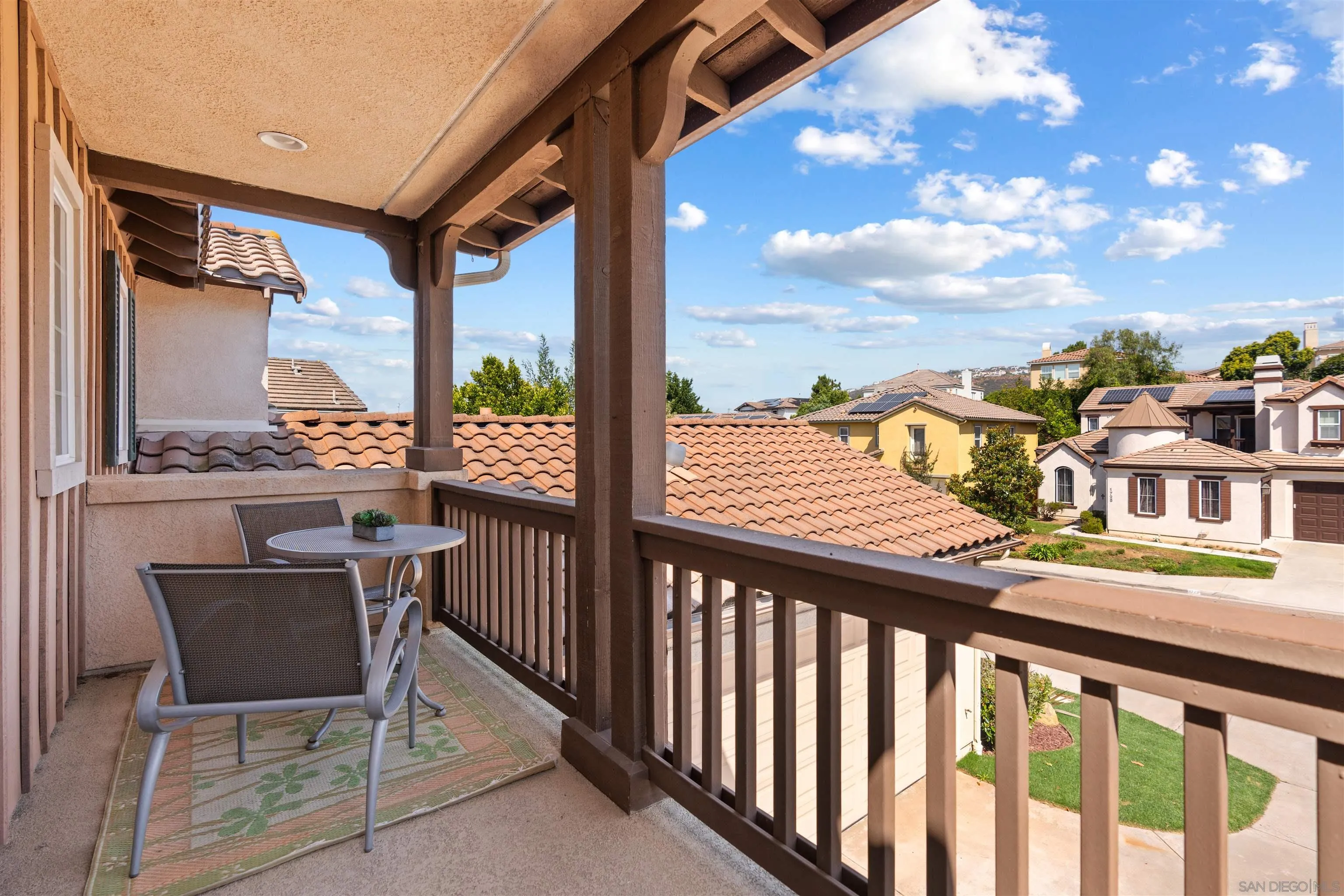 1726 Blue Water Lane