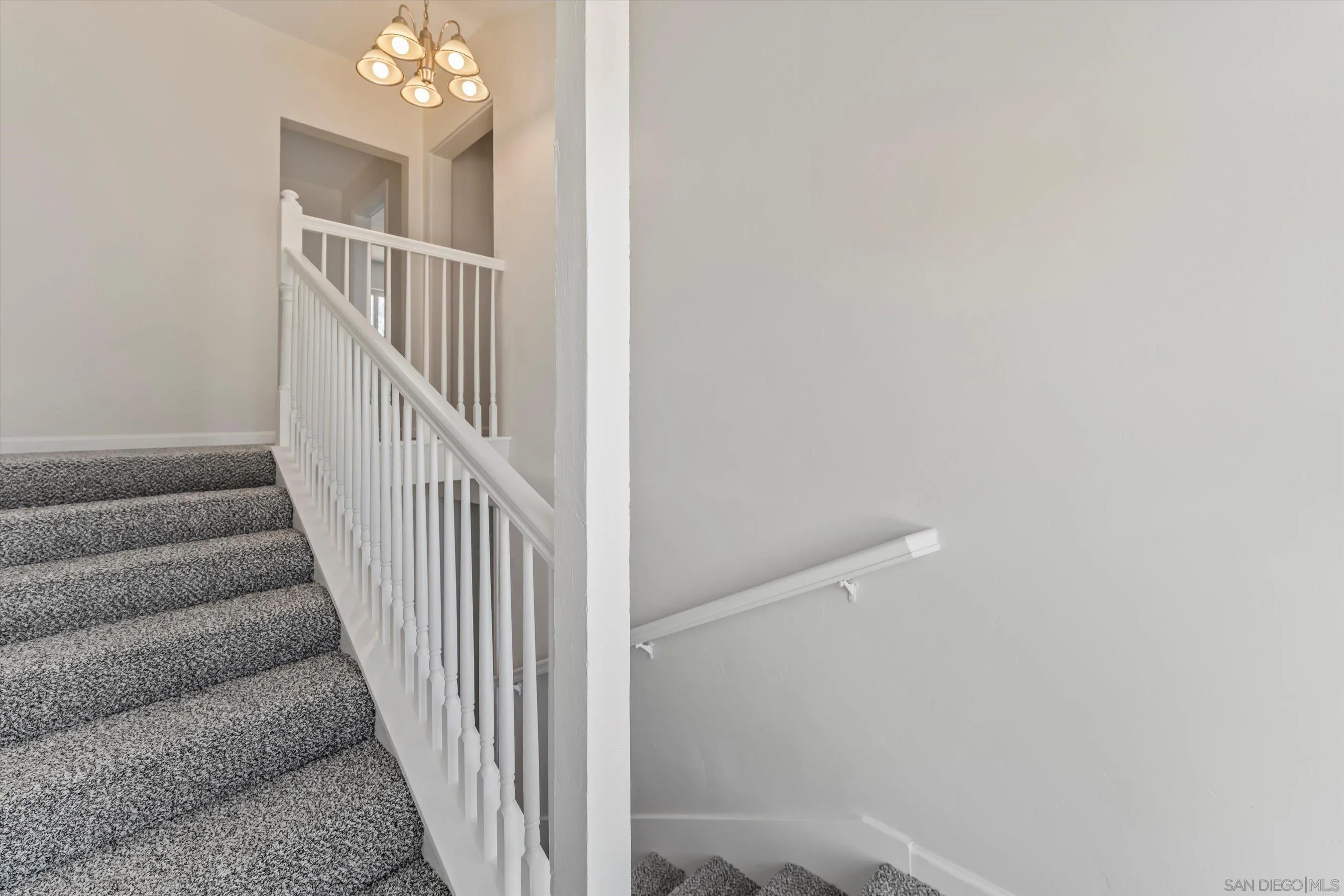 1520 Sunbury