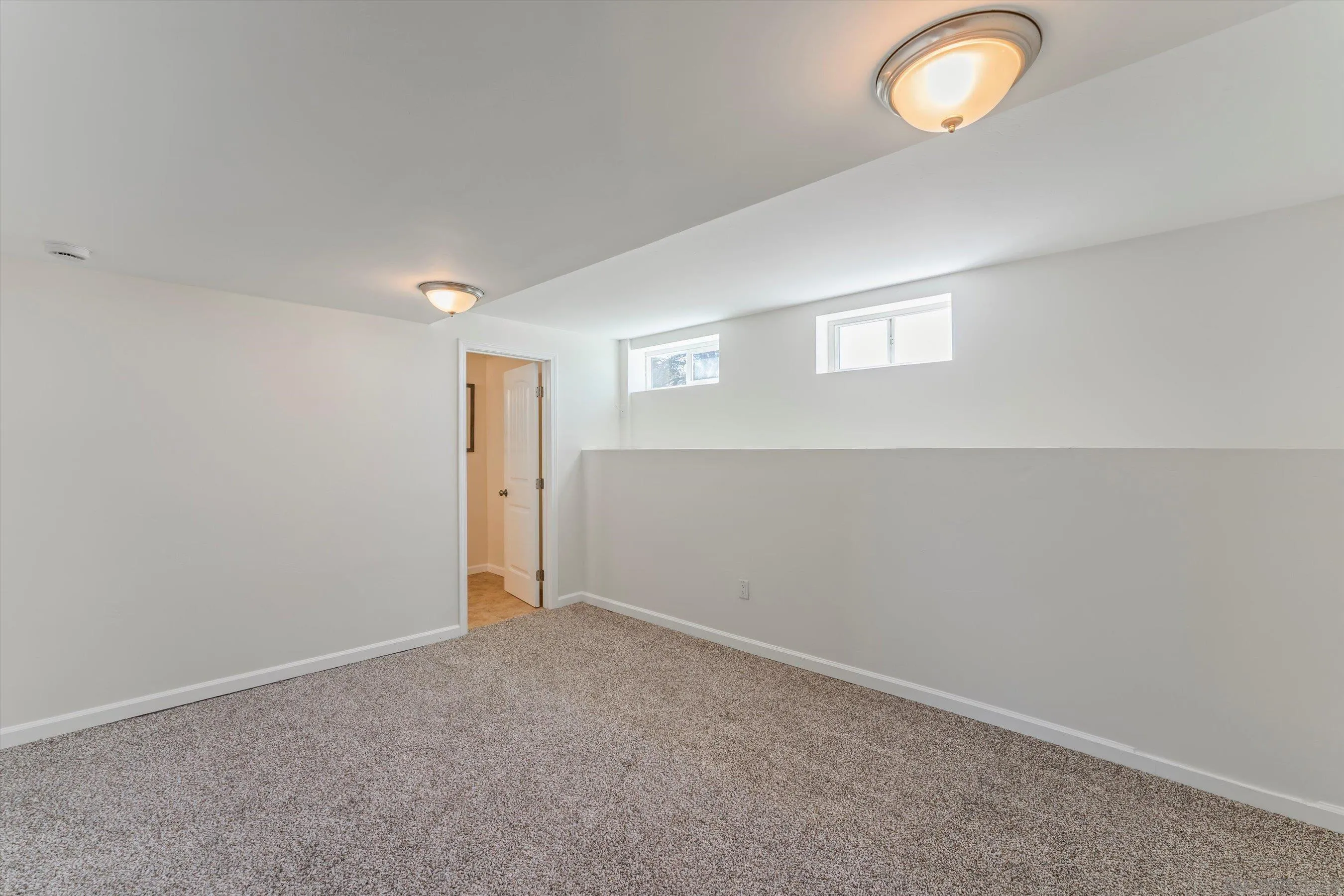 1520 Sunbury