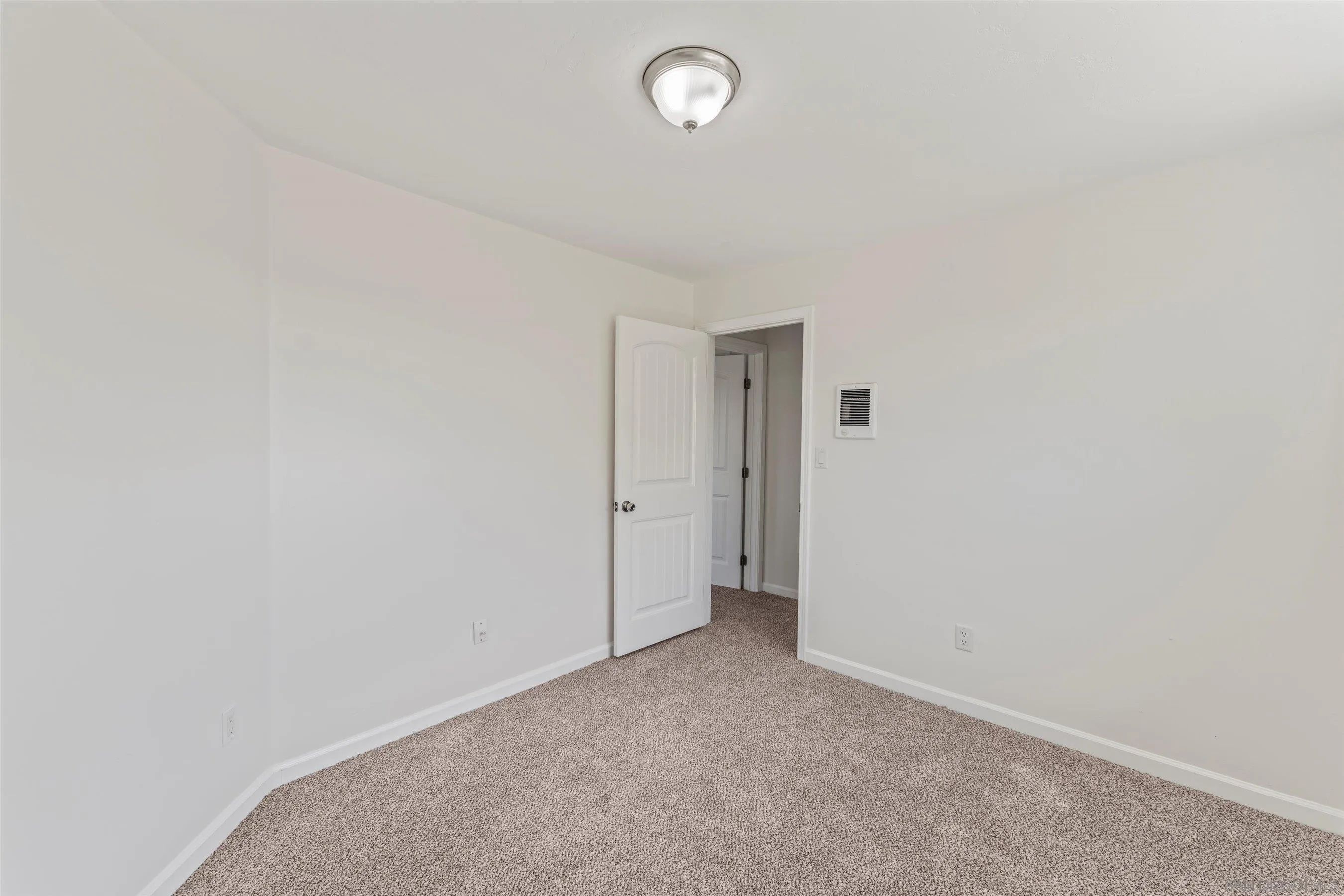 1520 Sunbury