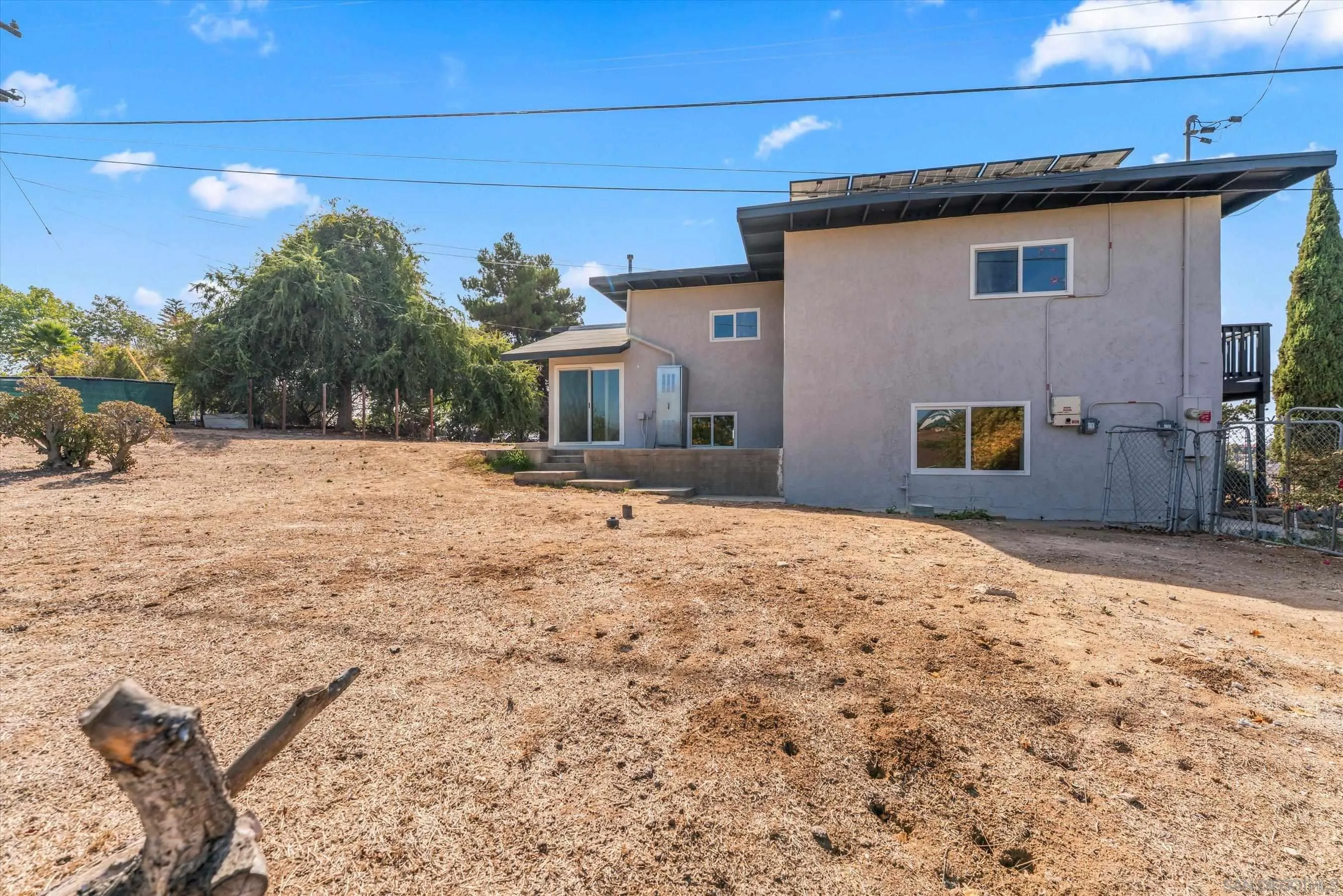 1520 Sunbury