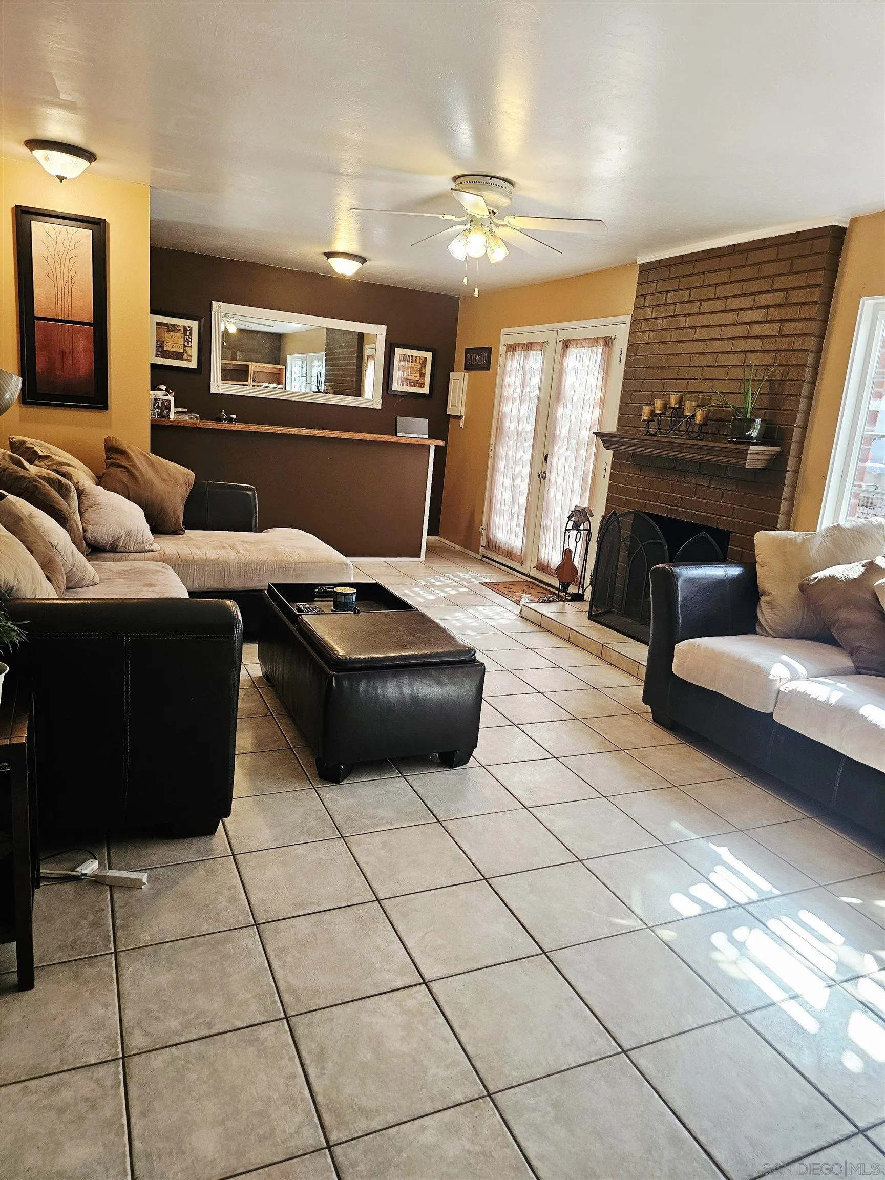 7045 Beagle, San Diego