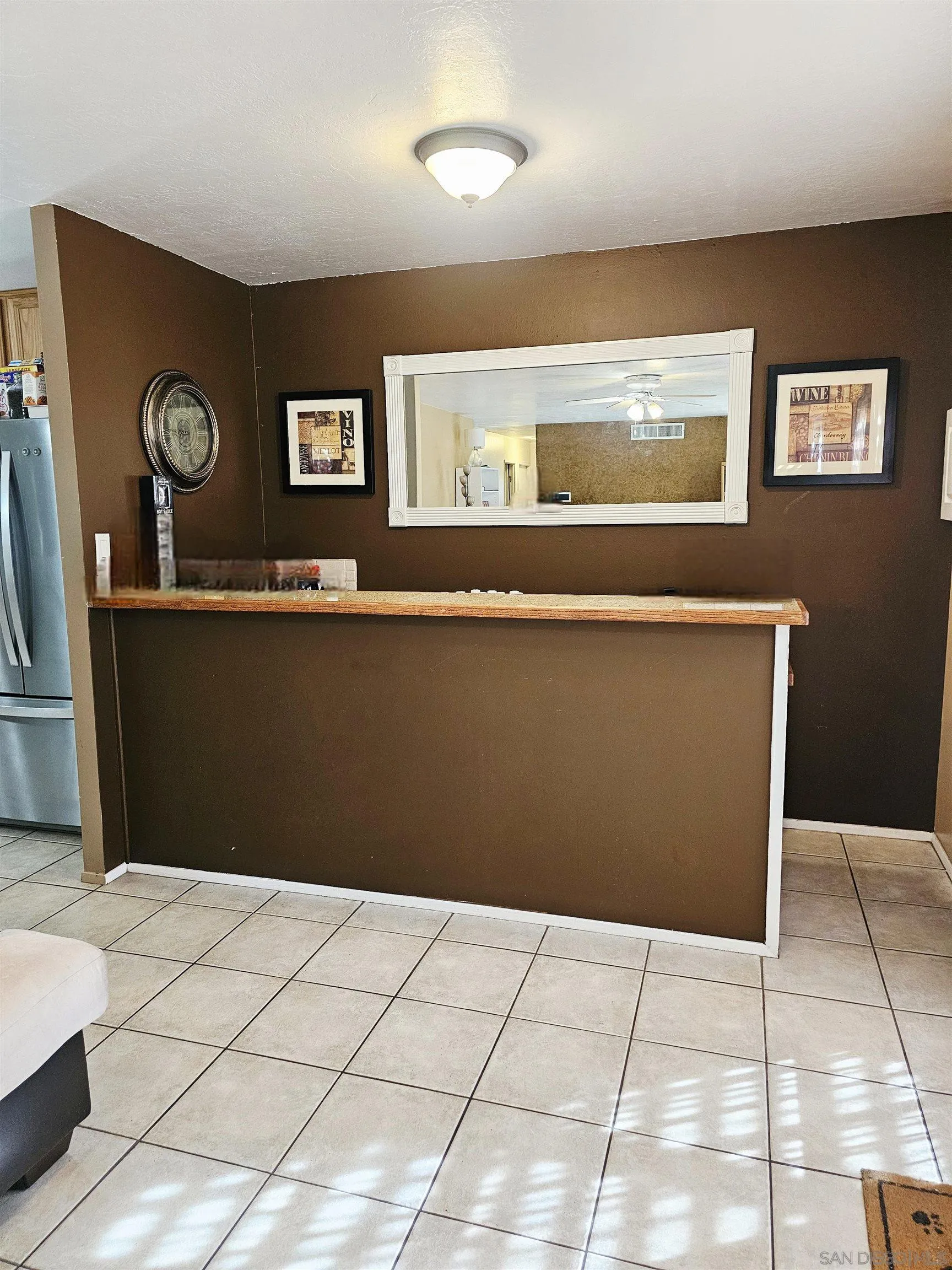 7045 Beagle, San Diego