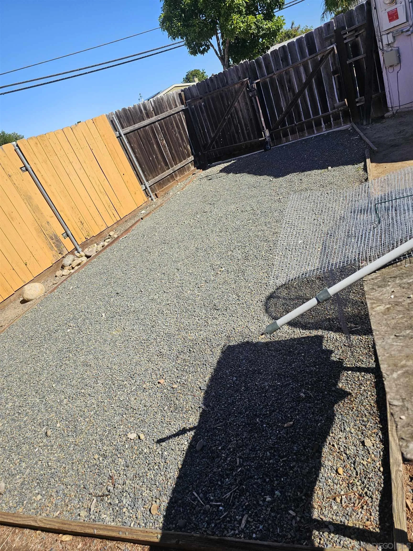 7045 Beagle, San Diego