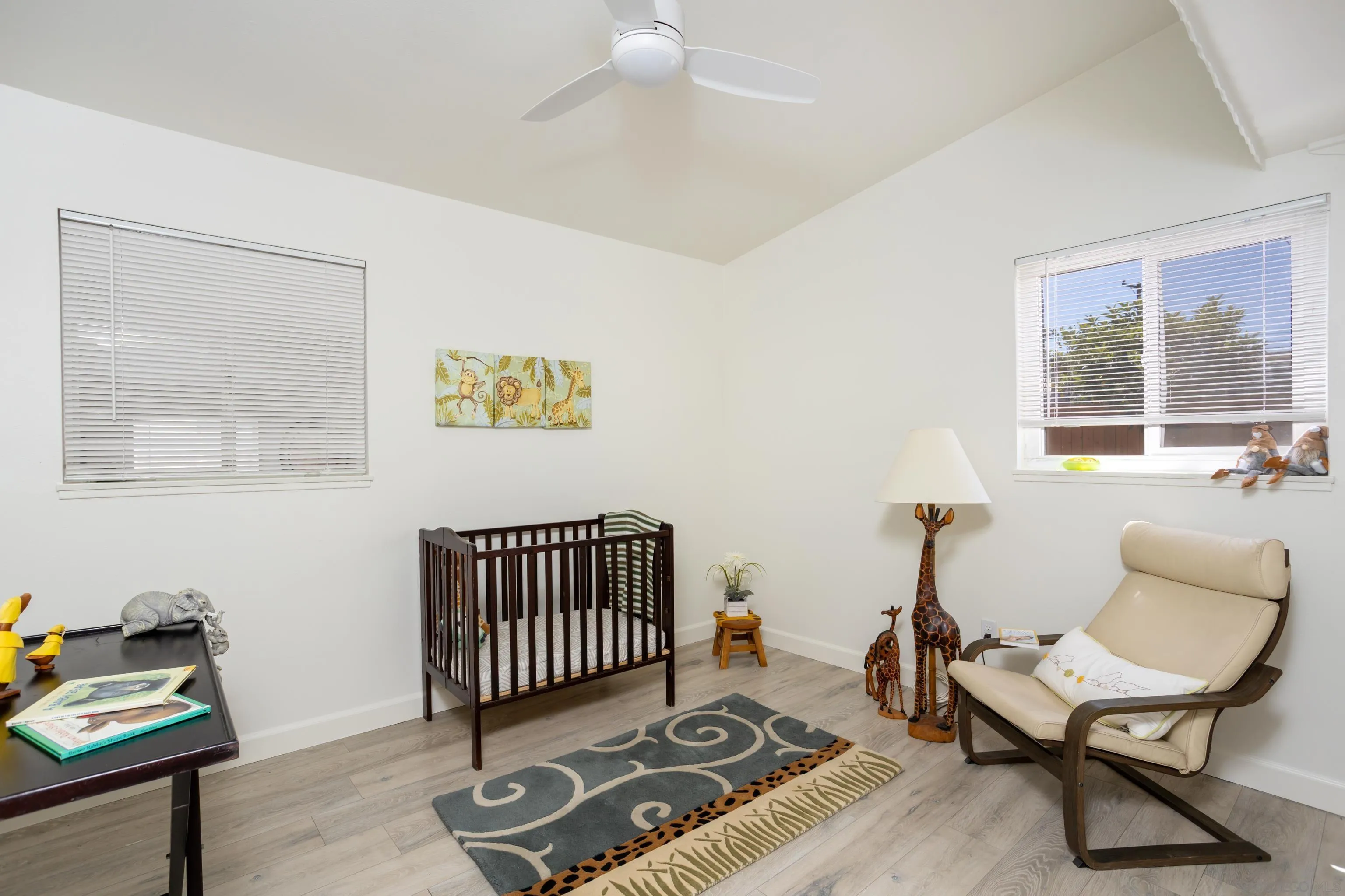 2223 Ilex