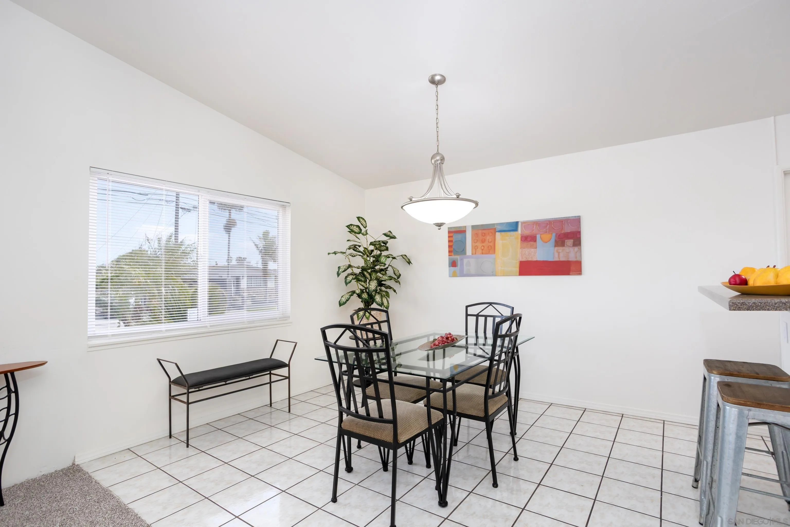 2223 Ilex