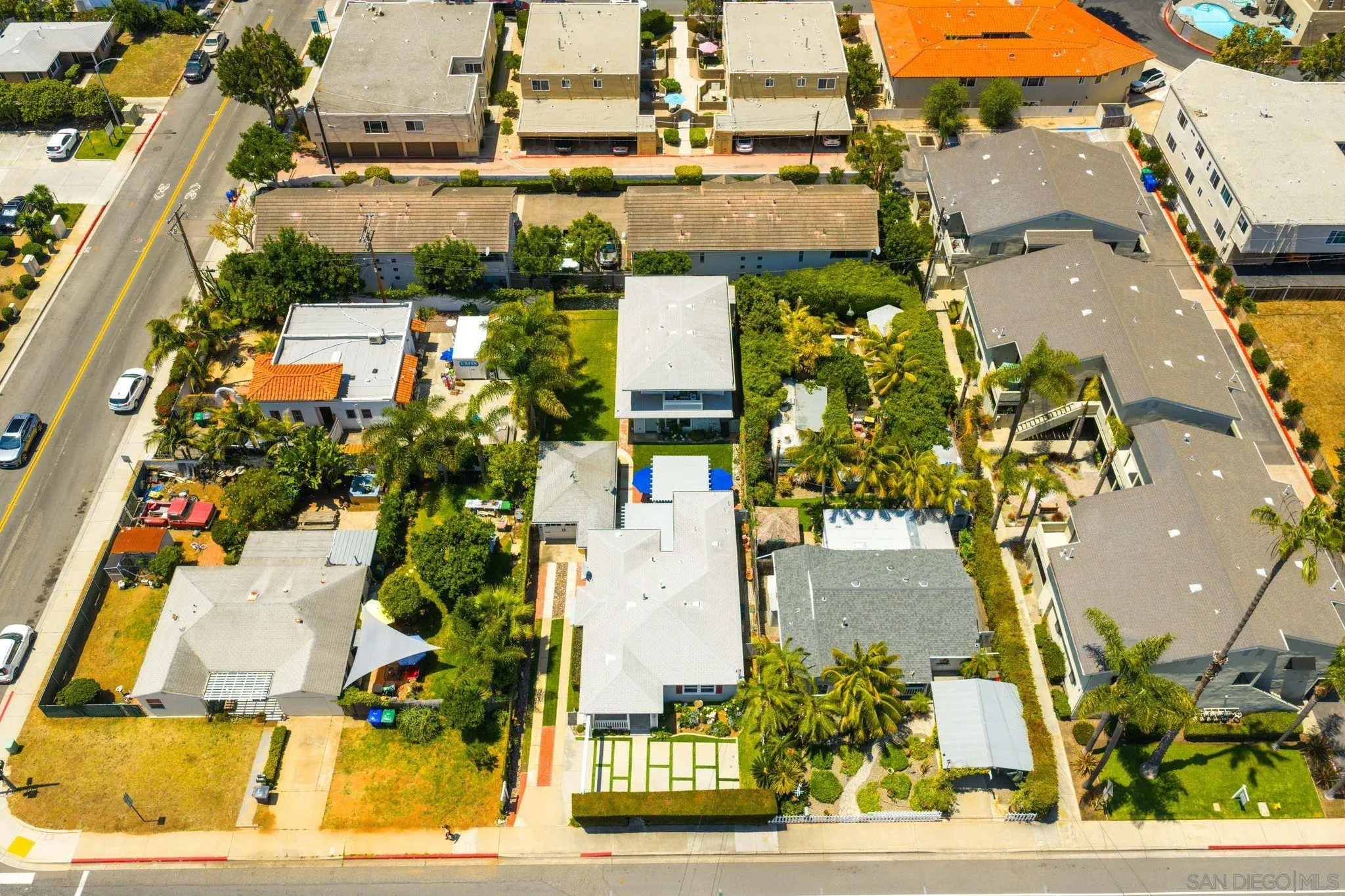 2677 Jefferson Street