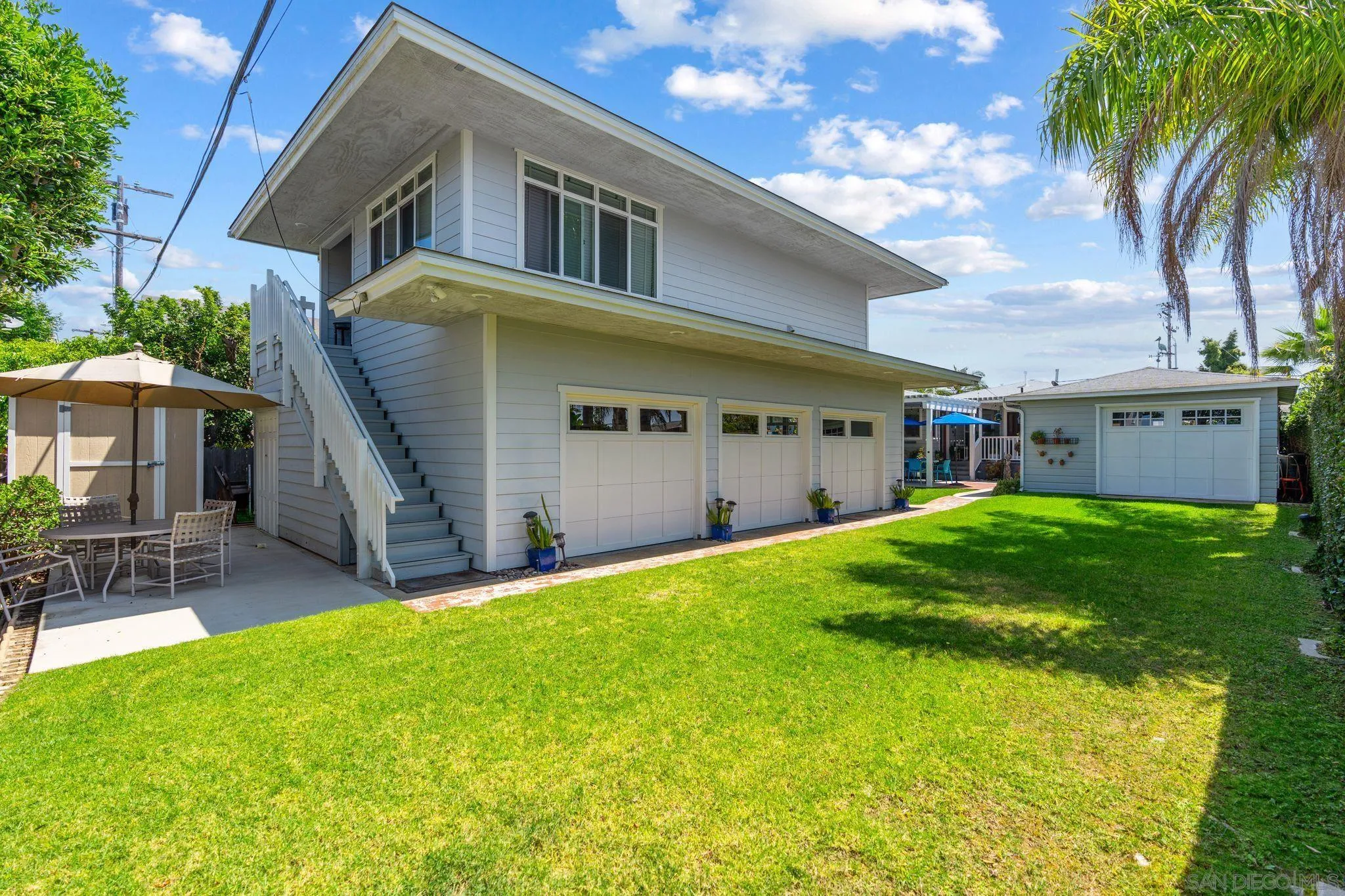 2677 Jefferson Street