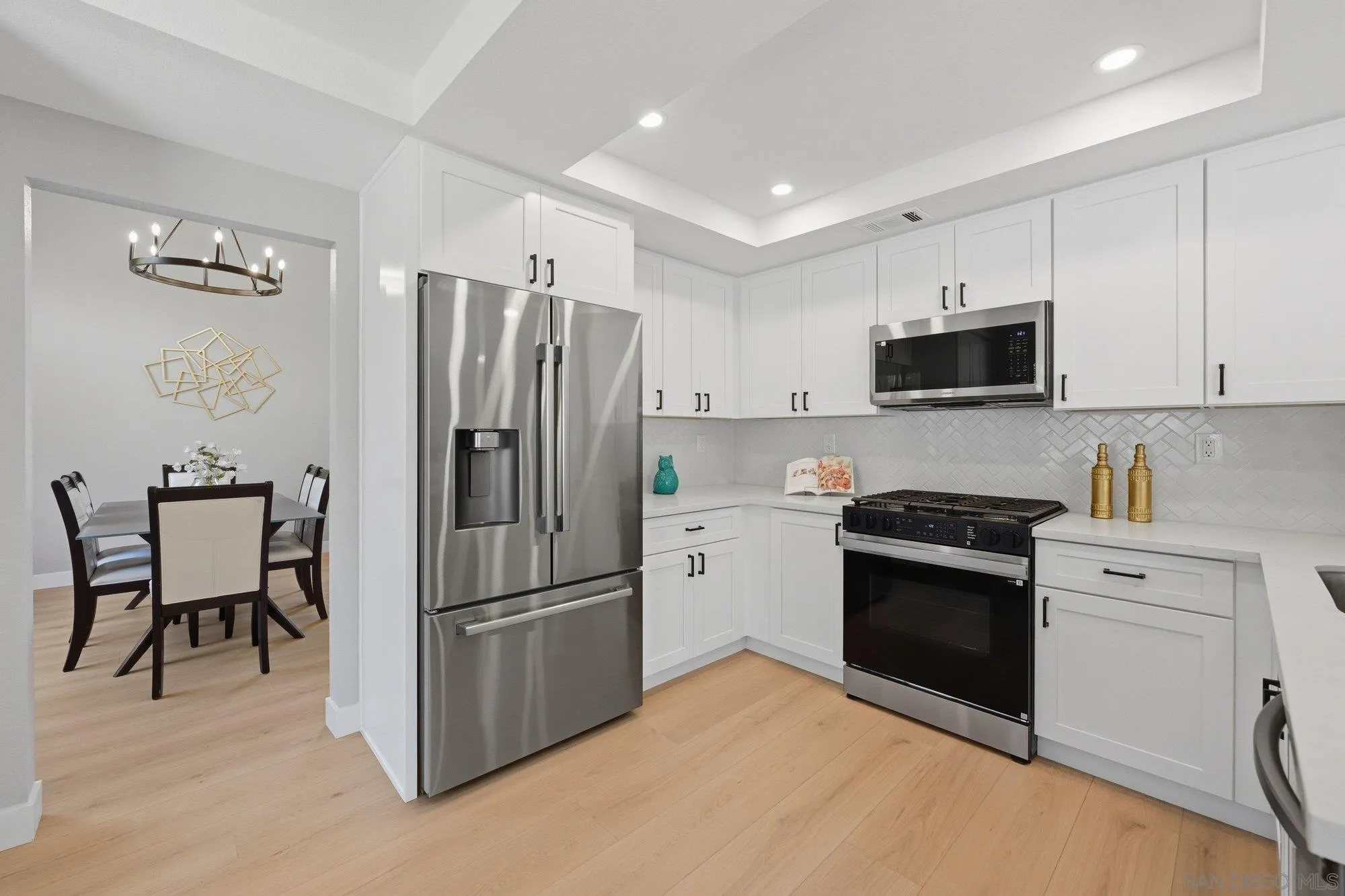 2214 Brookhaven