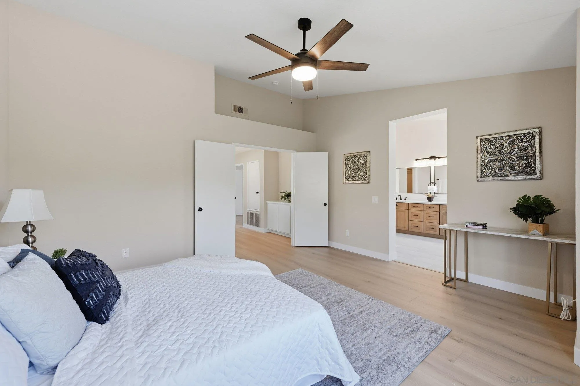 2214 Brookhaven