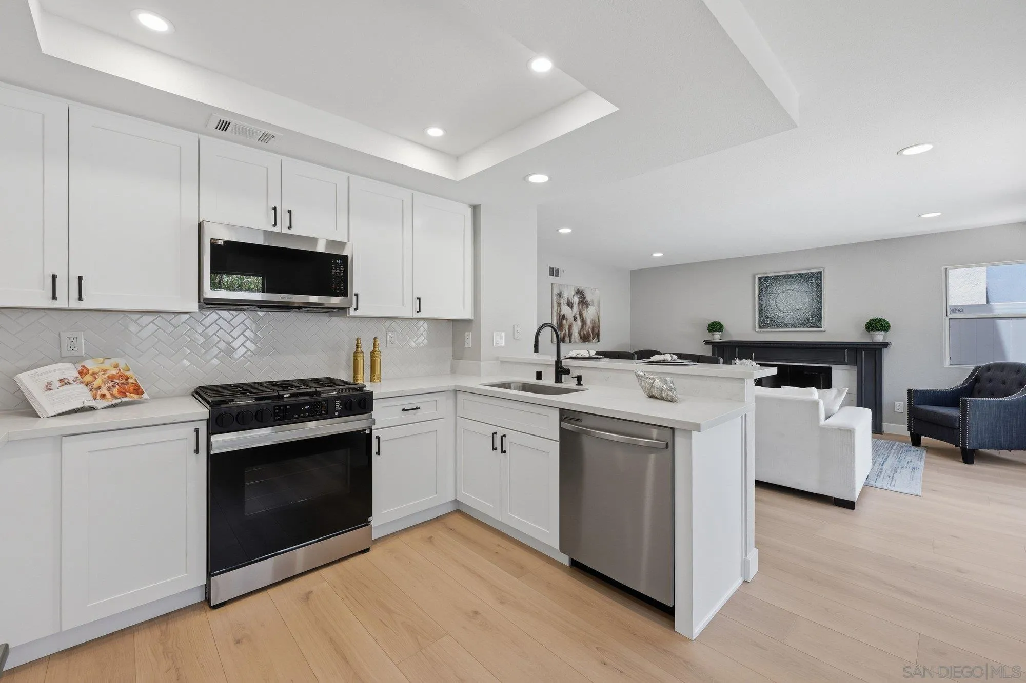2214 Brookhaven