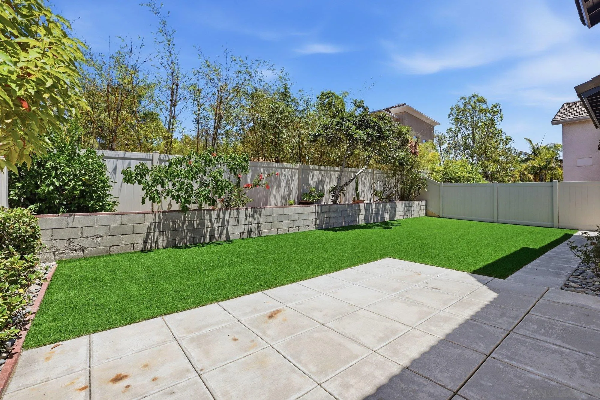 2214 Brookhaven