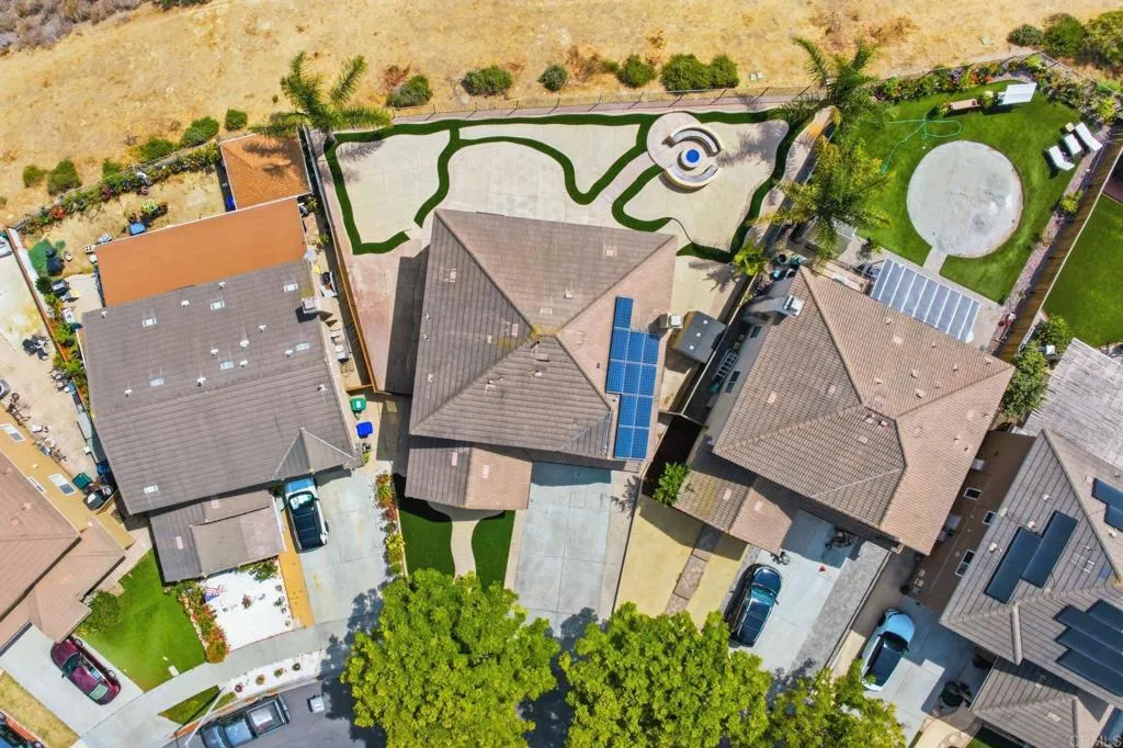 637 Vista San Javier