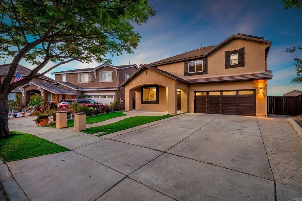 637 Vista San Javier