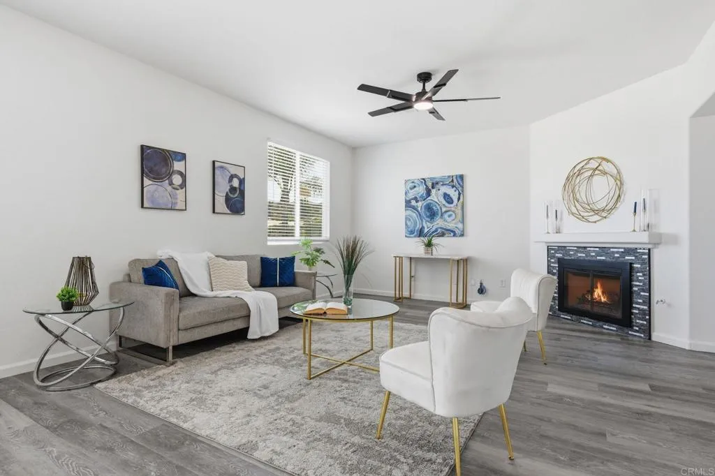 637 Vista San Javier