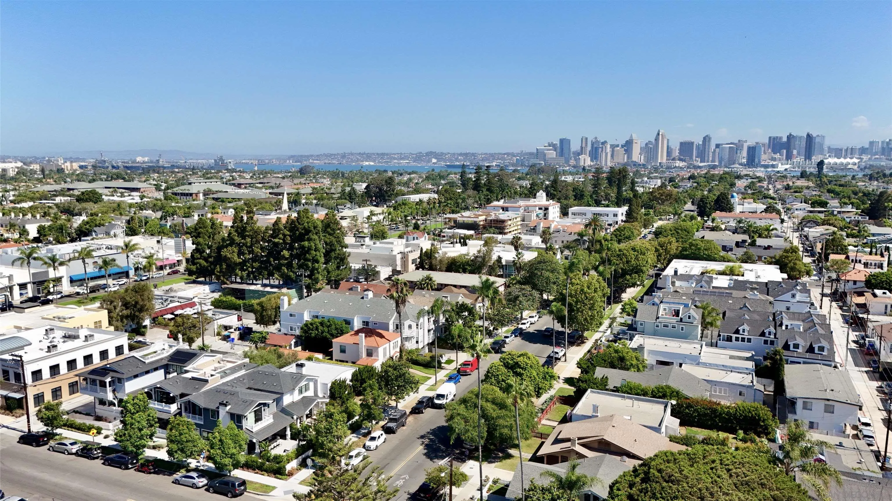 872 C Ave